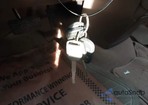 2004 Honda Cr-V Lx from USA, damaged, VIN JHLRD68464C019438